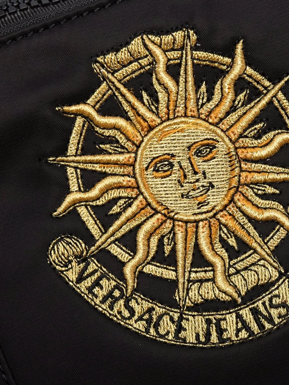 фото Versace jeans couture поясная сумка с вышитым логотипом