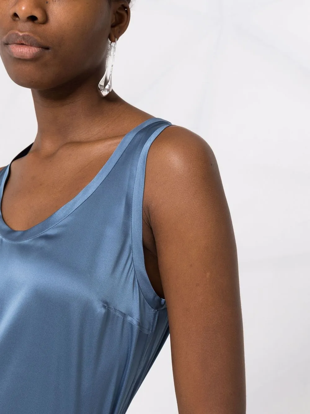 Brunello Cucinelli Blouse met ronde hals Blauw