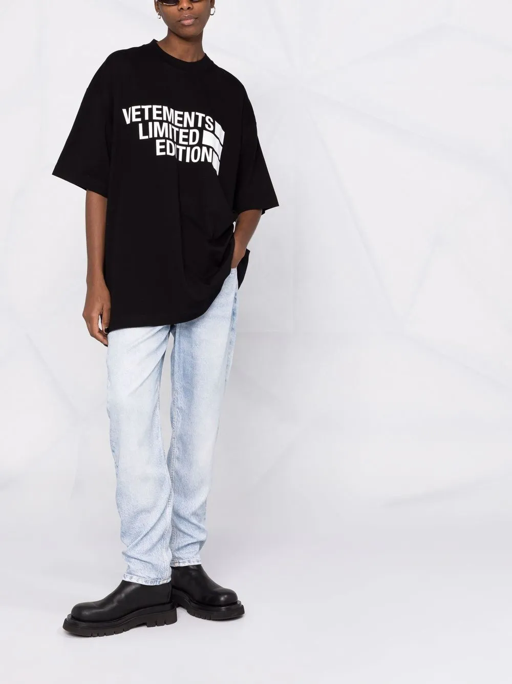 фото Vetements футболка с логотипом