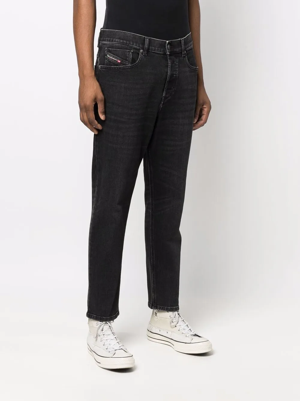 D Fining Tapered Jeans