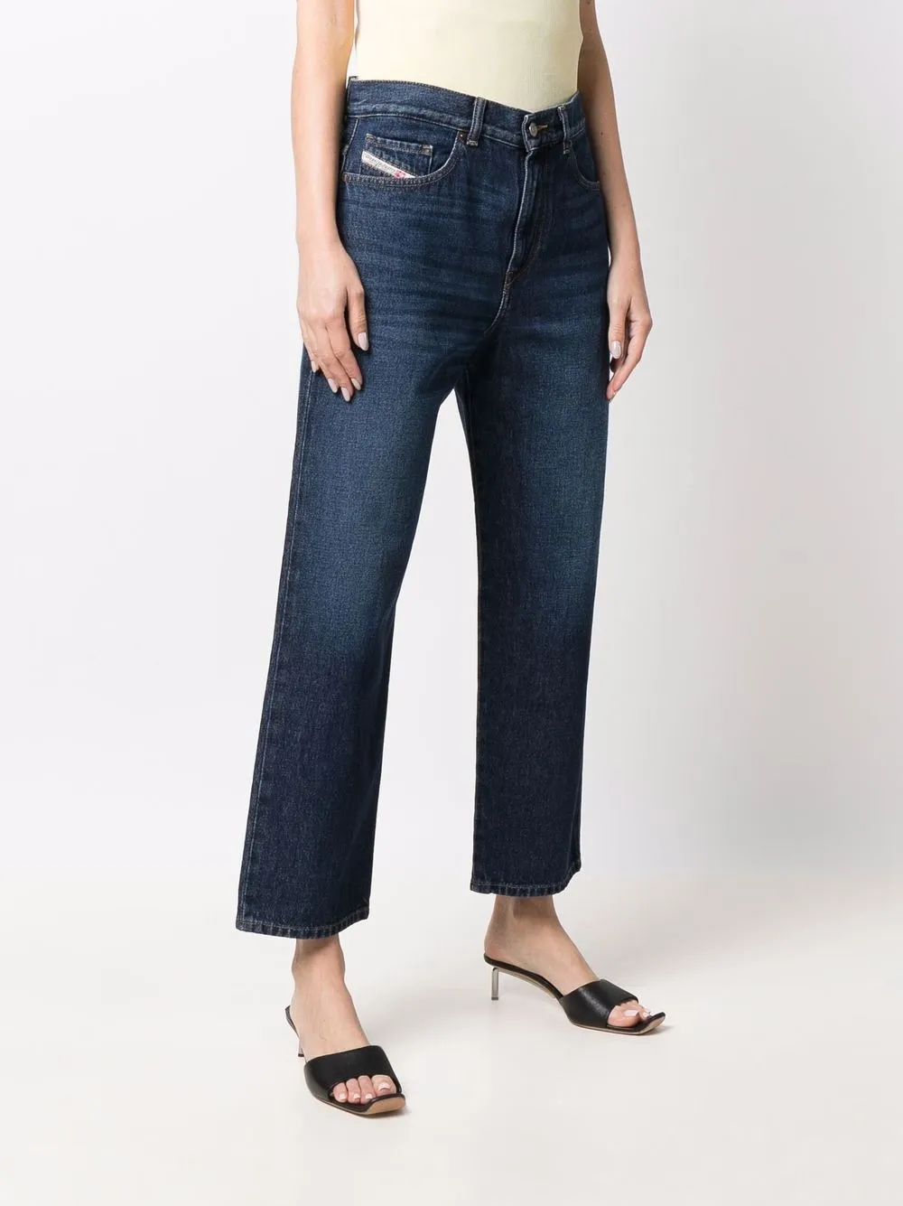 фото Diesel джинсы бойфренды d-air 2016-го года