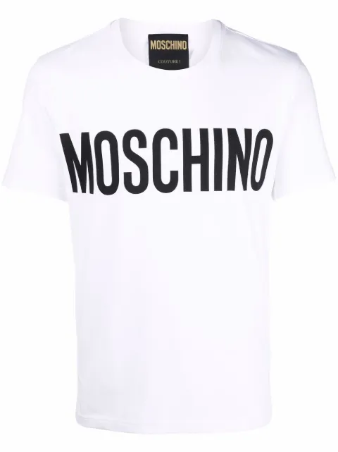 Moschino playera con logo estampado