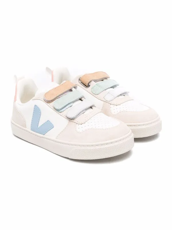 veja strap shoes