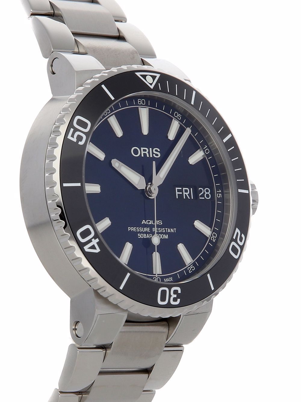 фото Oris наручные часы aquis date pre-owned 45 мм