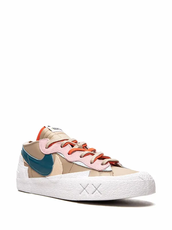 Nike x sacai x KAWS Blazer Low 28.0cm靴/シューズ