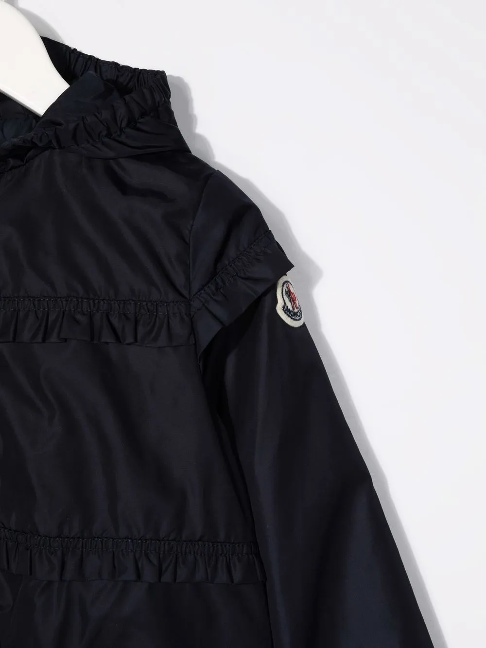 фото Moncler enfant бомбер с капюшоном и логотипом