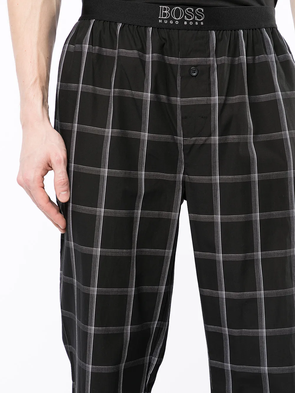 фото Boss зауженные брюки в клетку