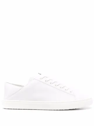 stuart weitzman livvy
