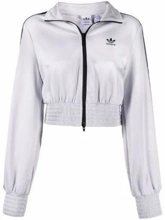 Adidas  Farfetch.Portal.Infrastructure.CrossCutting.ExperienceWebGateway.Variation.TextDescription  - Farfetch