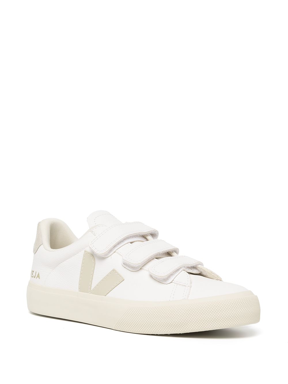 фото Veja logo-patch low-top sneakers