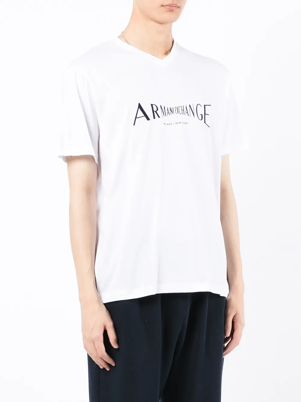 фото Armani exchange футболка с v-образным вырезом и логотипом