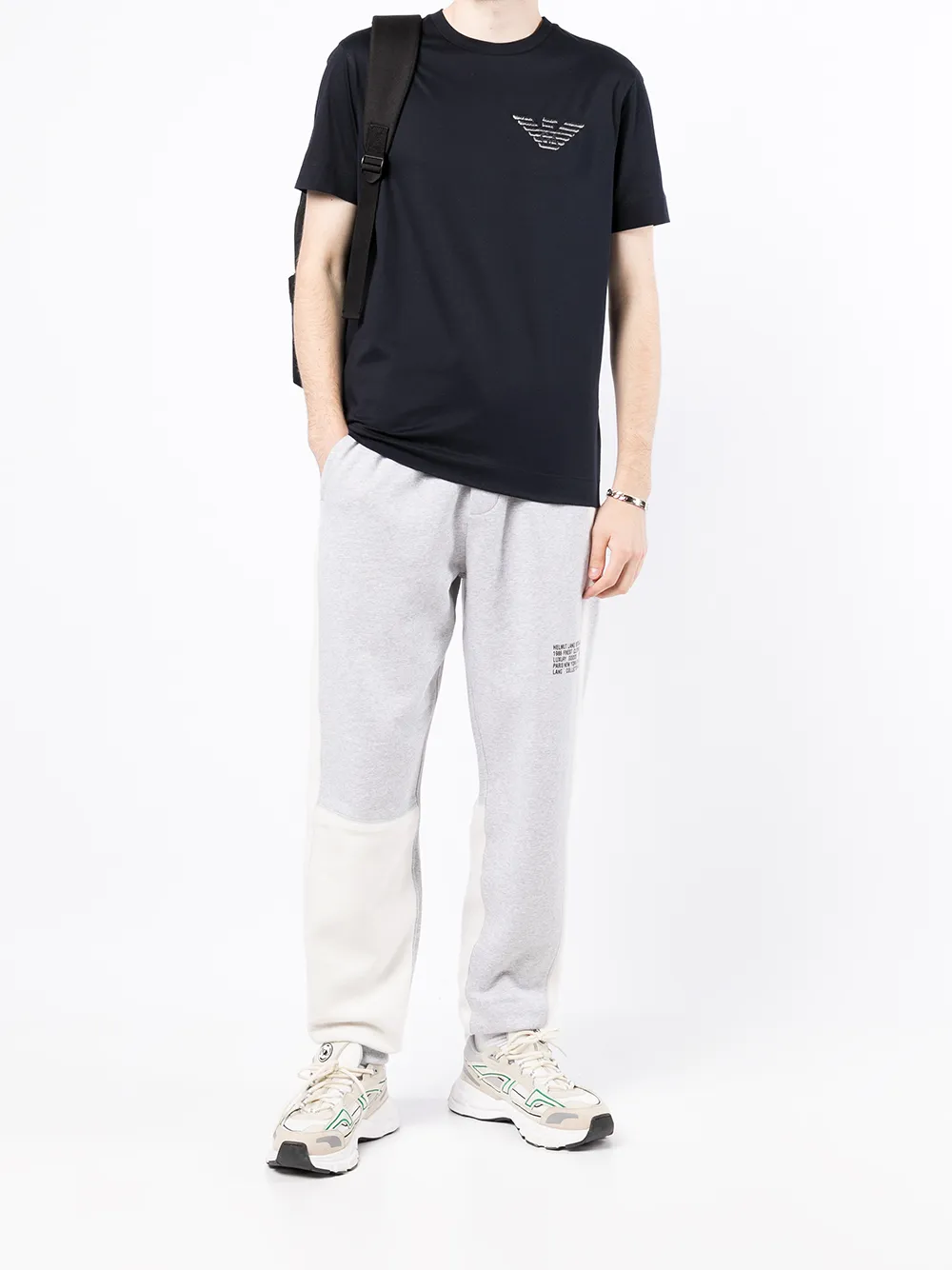 фото Emporio armani футболка с вышитым логотипом