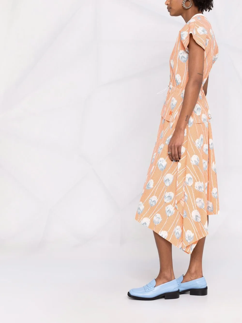 graphic-floral print gingham midi dress