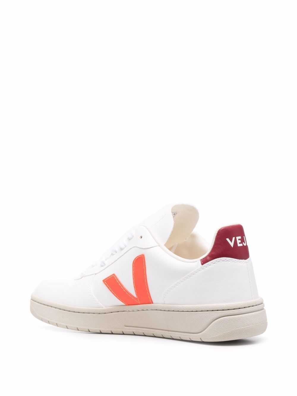 фото Veja v-10 low-top leather sneakers