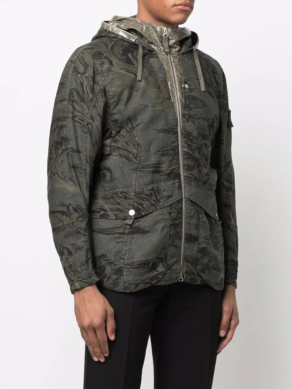 фото Stone island shadow project куртка с капюшоном и камуфляжным принтом