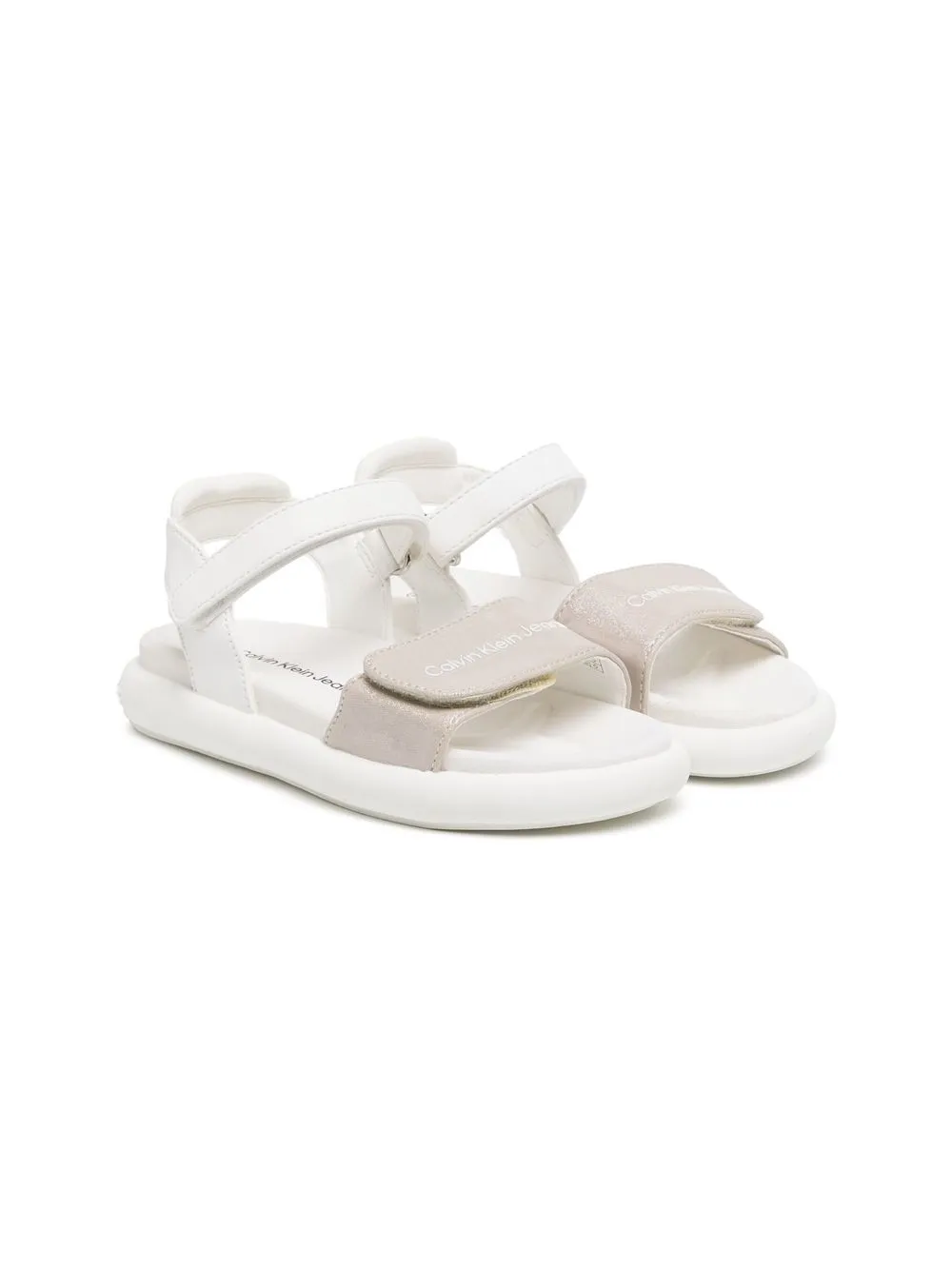 

Calvin Klein sandalias con cierre autoadherente y logo estampado - Blanco