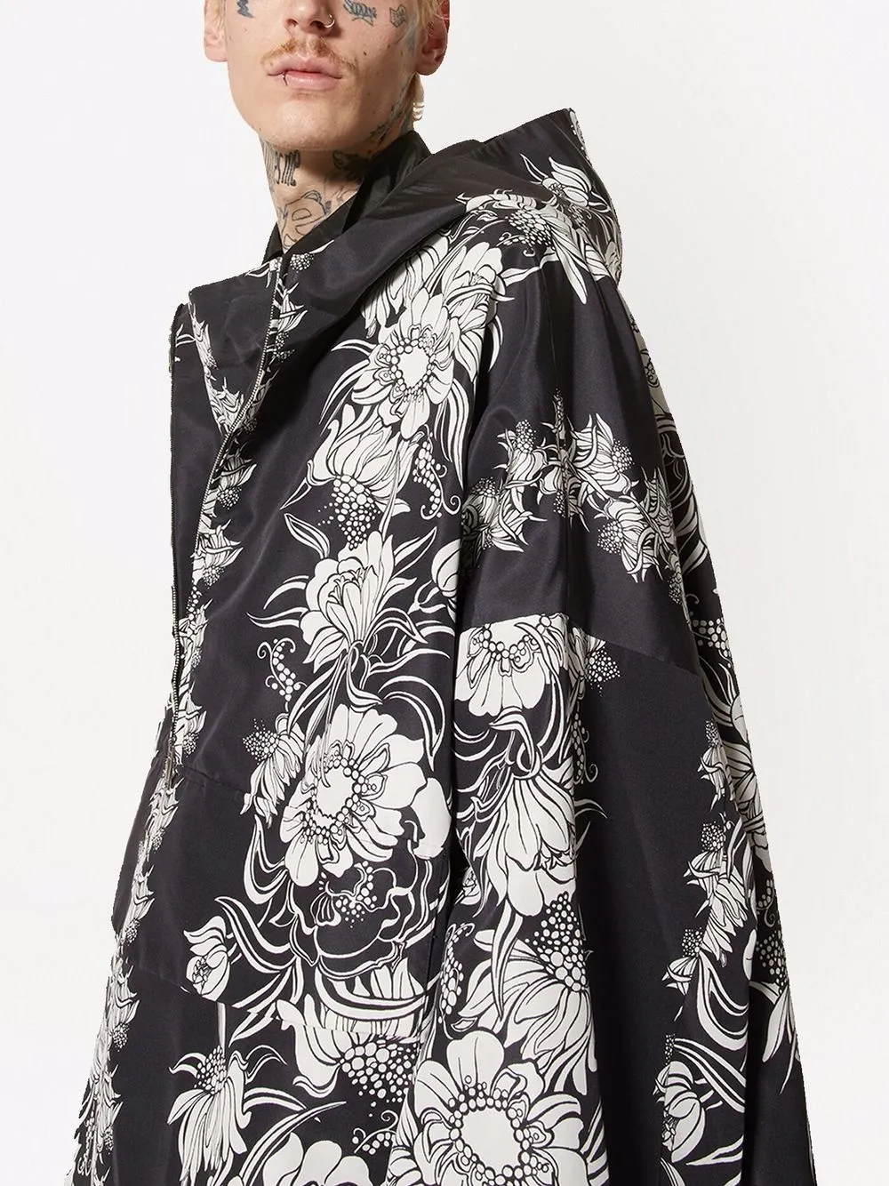 valentino garavarni ドット柄　ジャケット valentino garavarni ドット柄 ジャケット