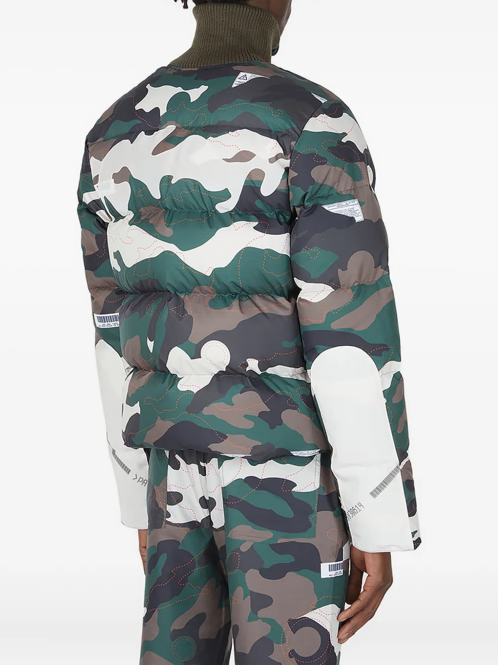 KANGHYUK camouflage quilted puffer jacket Groen