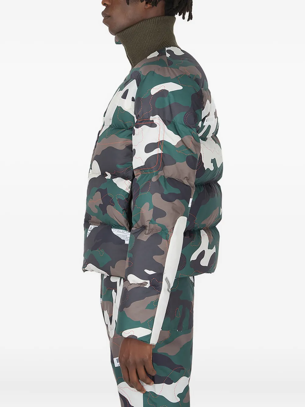 KANGHYUK camouflage quilted puffer jacket Groen