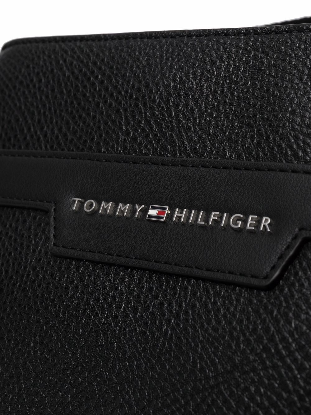 фото Tommy hilfiger сумка-мессенджер на молнии с логотипом