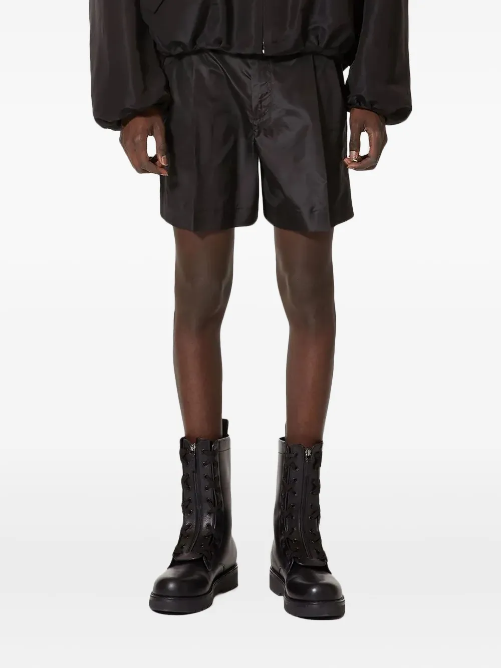 Valentino Garavani pressed-crease tailored shorts | Tailored Shorts | Image 2