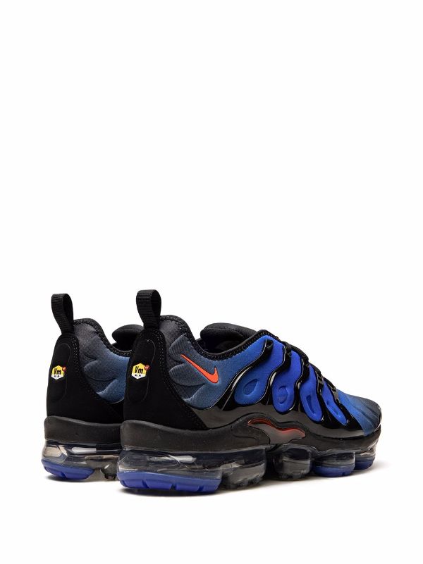 Nike vapormax plus bright cheap crimson