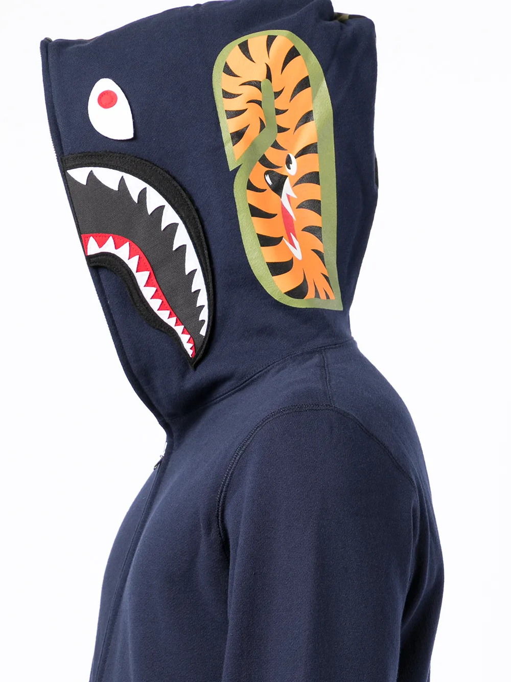 фото A bathing ape® худи shark на молнии с камуфляжным принтом