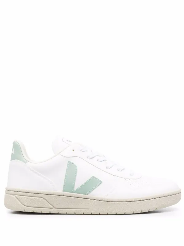 farfetch veja v10