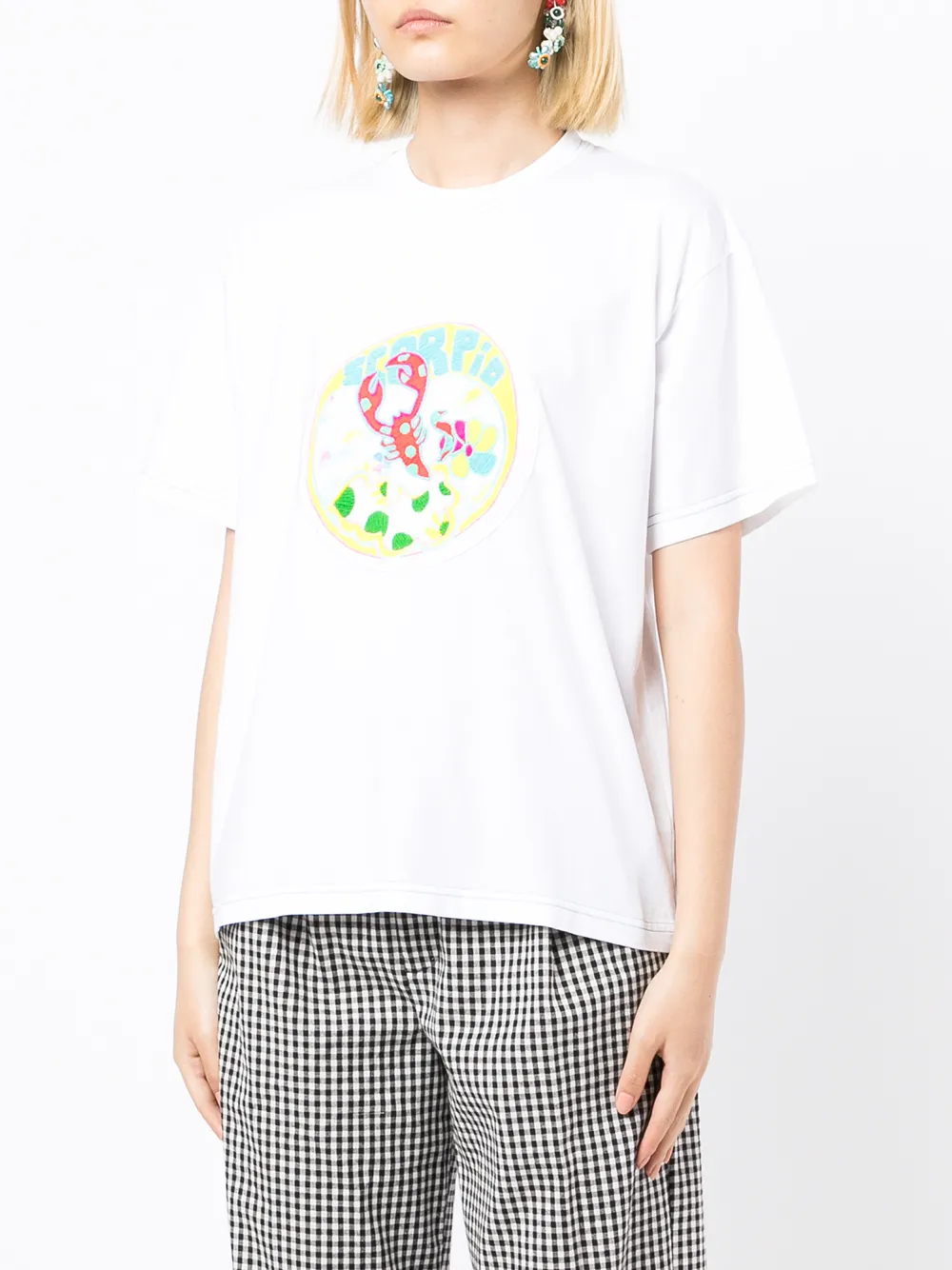 фото Mira mikati футболка с нашивкой