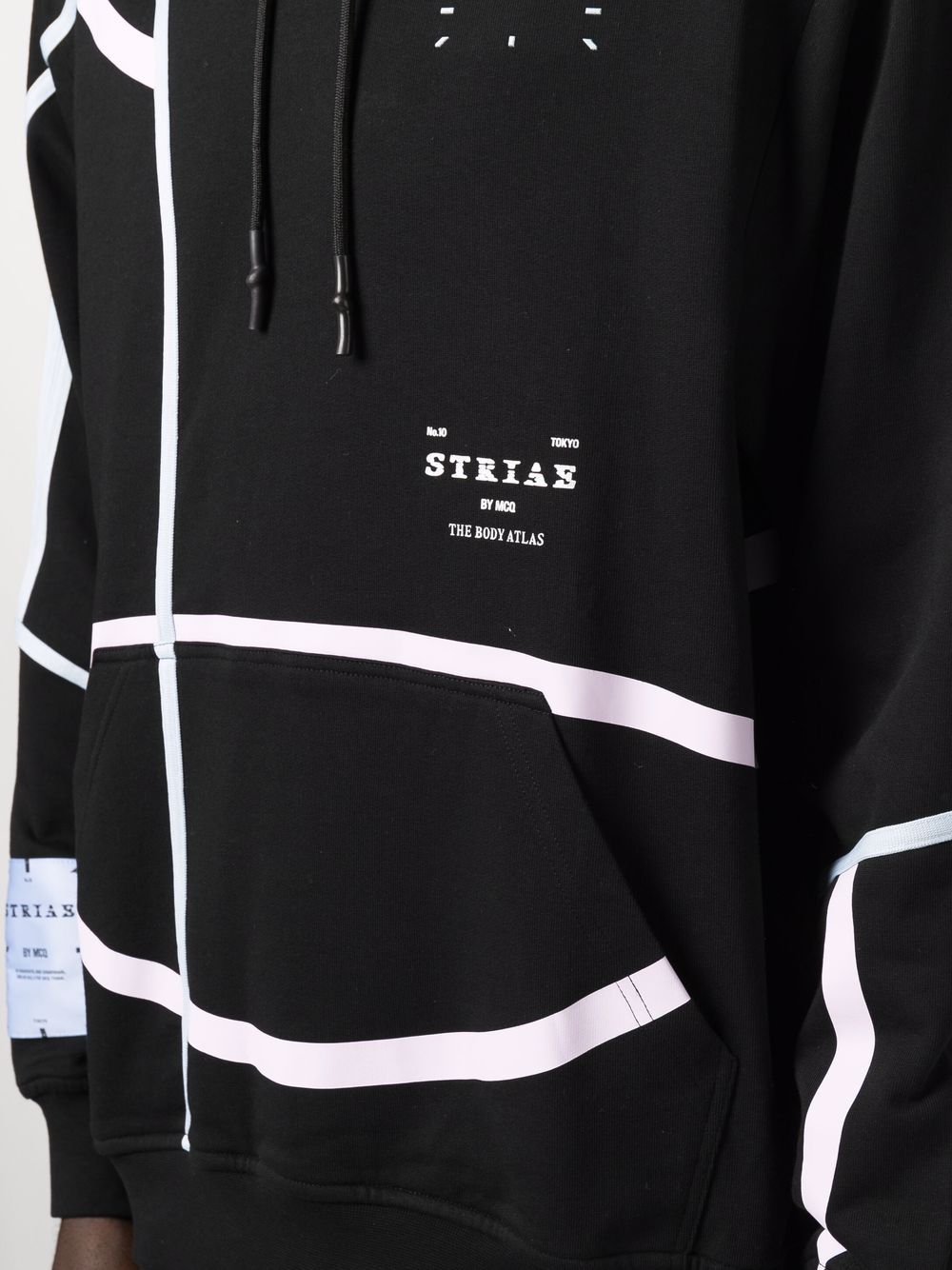 фото Mcq logo-patch detail hoodie