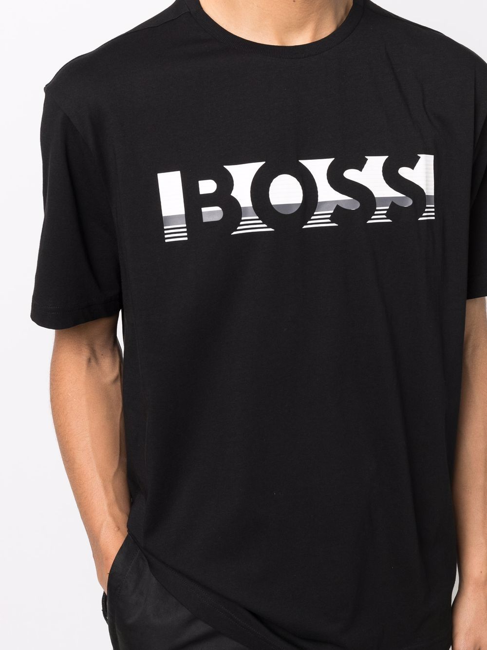 фото Boss футболка tee 1 с логотипом