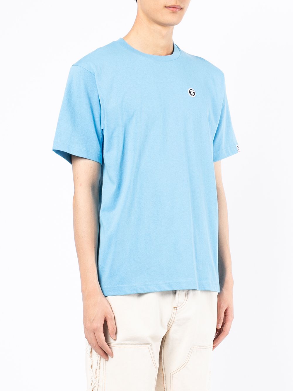 фото Aape by *a bathing ape® logo-patch short-sleeved t-shirt