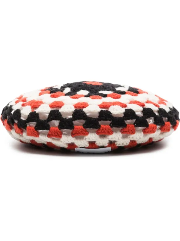 GANNI logo-patch Crochet Beret - Farfetch