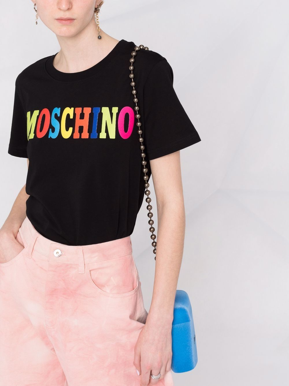 фото Moschino футболка с нашивкой-логотипом