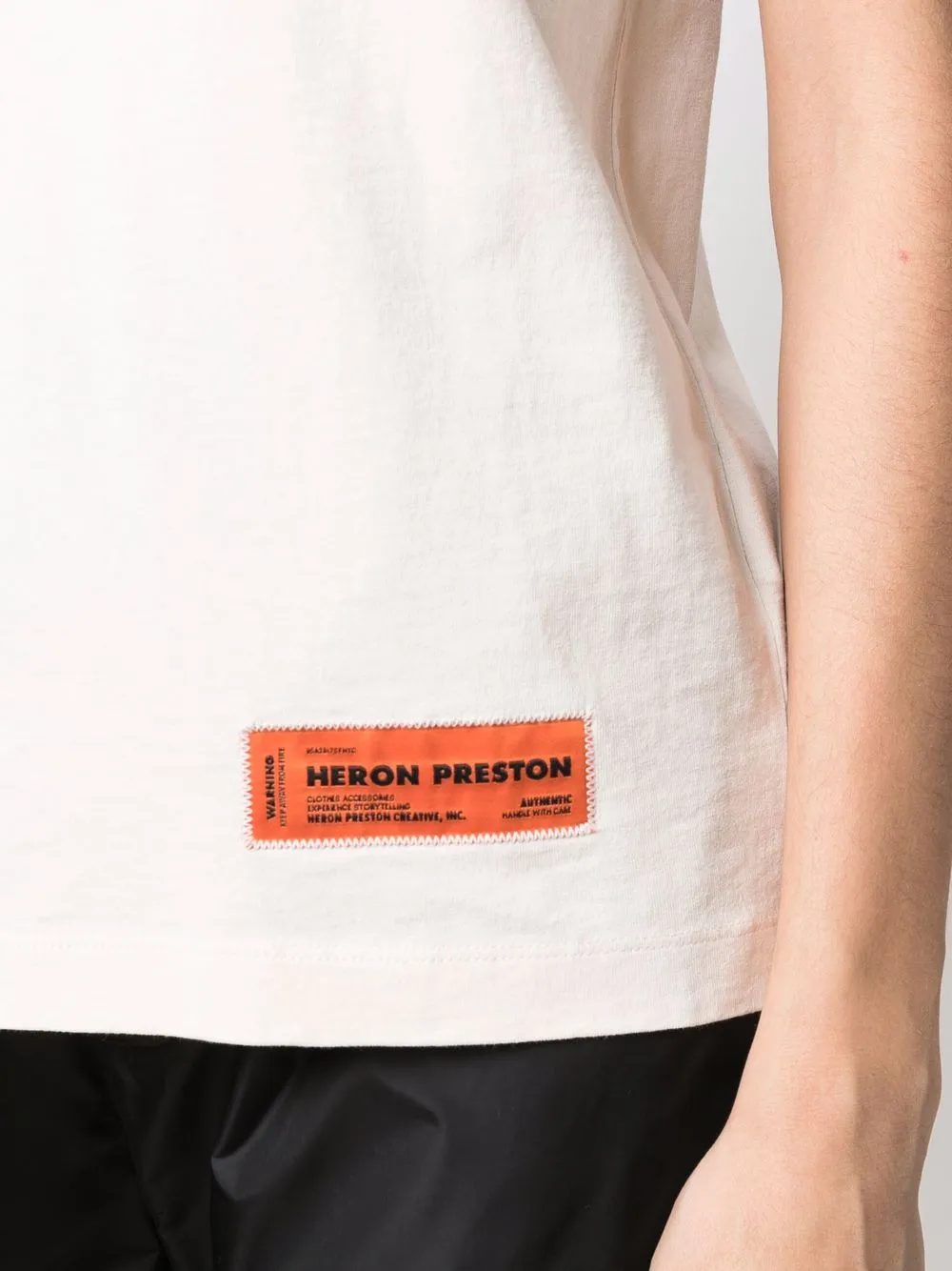 фото Heron preston футболка с логотипом стиль