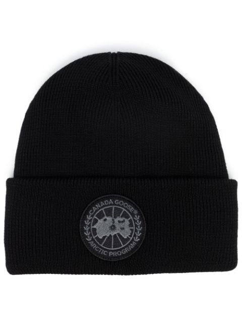 Canada Goose Large Disc-embellished thermal beanie