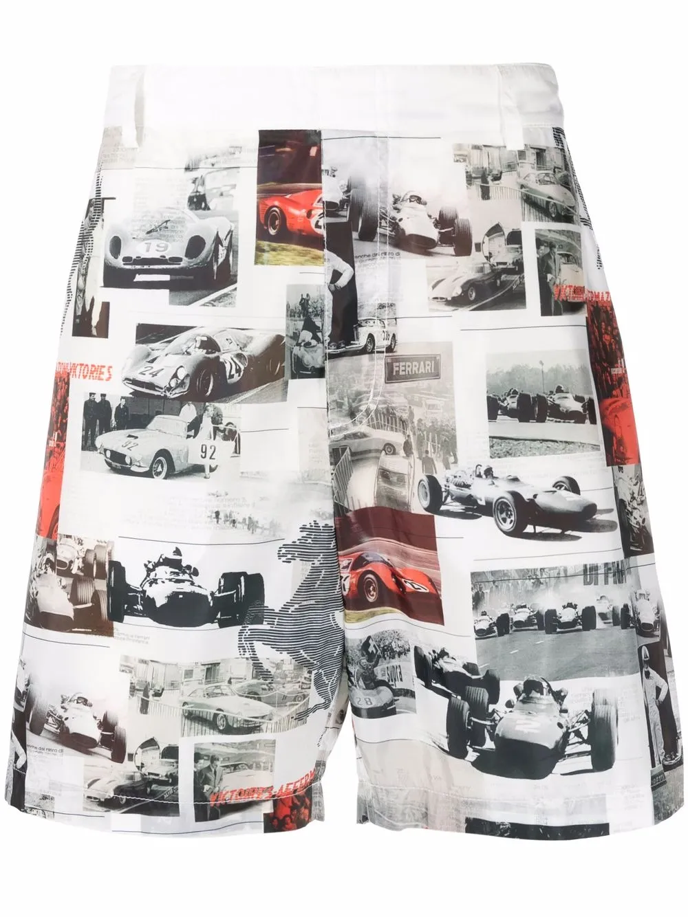 

Ferrari bermudas con autos estampados - Blanco