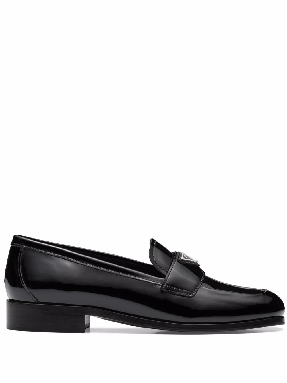 

Prada logo-plaque leather loafers - Black