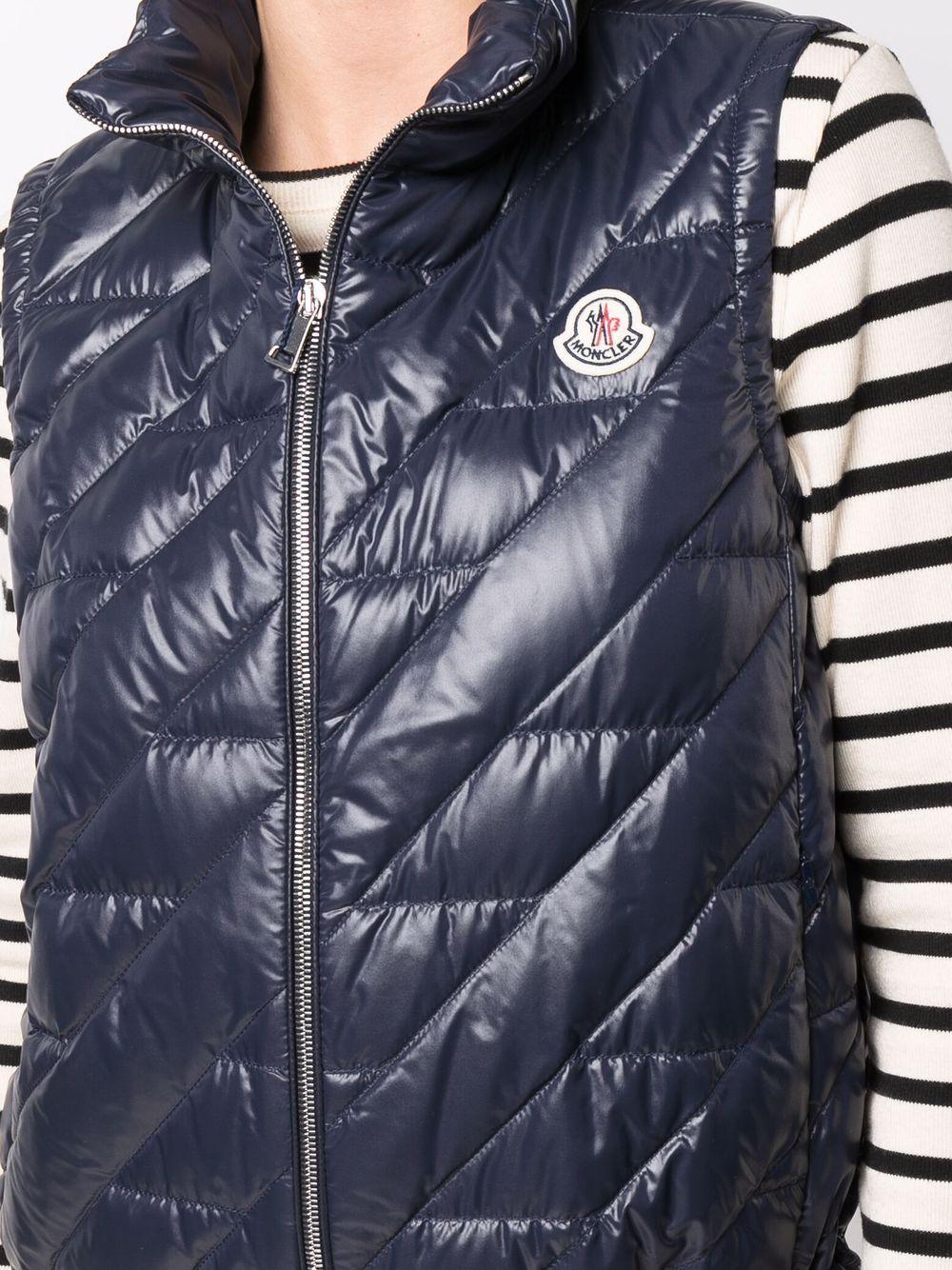 фото Moncler дутый жилет lecroisic