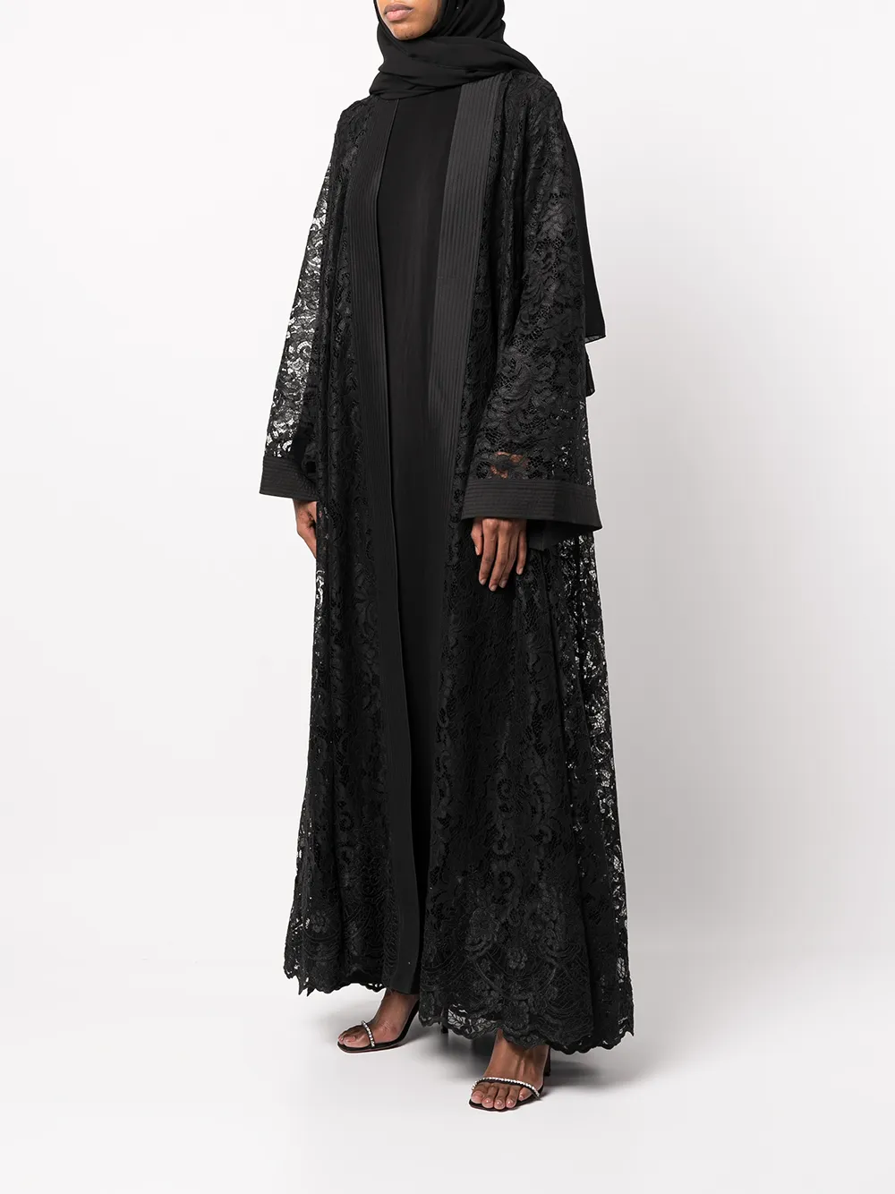 фото Atelier zuhra платье abaya с кружевом