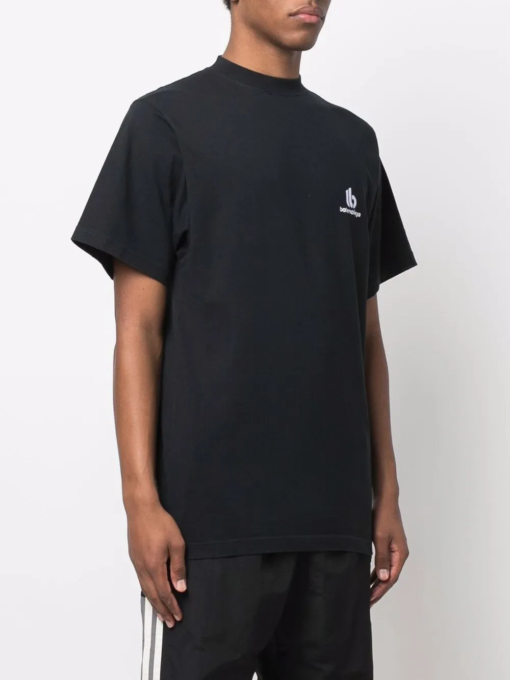  Balenciaga Logo-embroidered Short-sleeve T-shirt - Black 