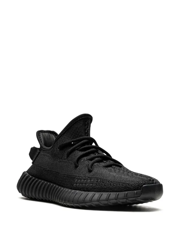 箱付きYeezy Boost 350