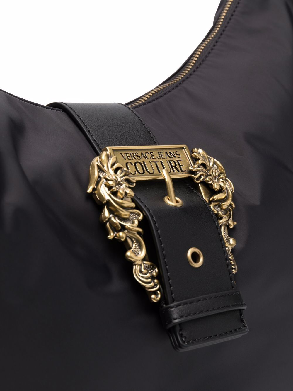 фото Versace jeans couture большая сумка на плечо с пряжкой barocco