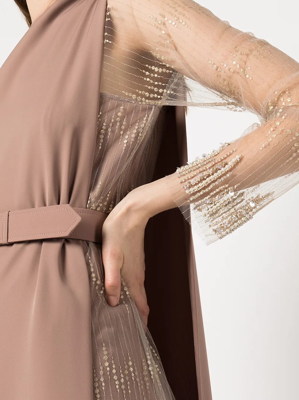 фото Amal al raisi вечернее платье с тюлем