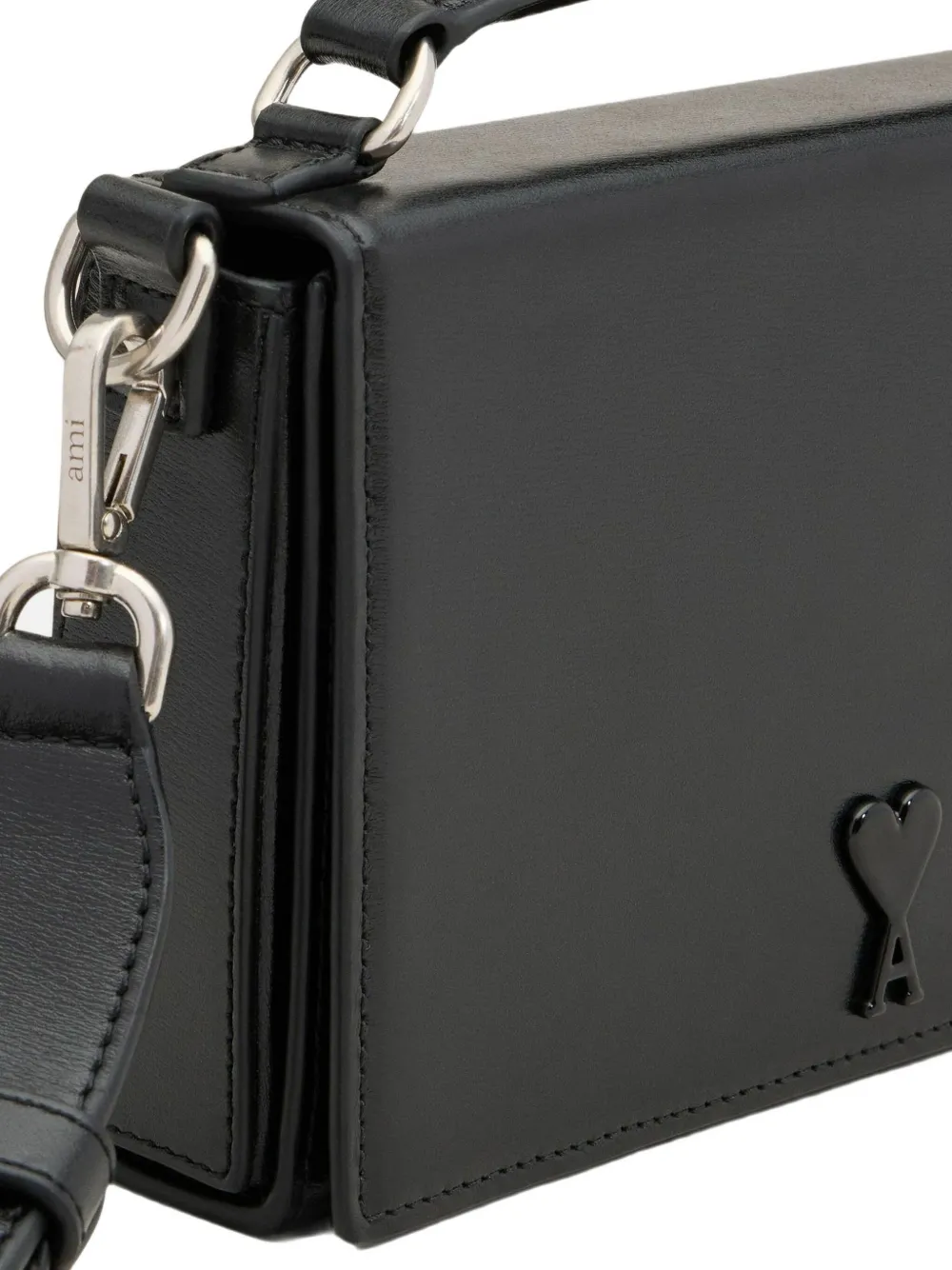 ★正品★【AMI PARIS】24FW Lunch Box Cross Bag ◆男女共用◆ AMI Paris Ami De Coeur Lunch Box Bag | Black | FARFETCH