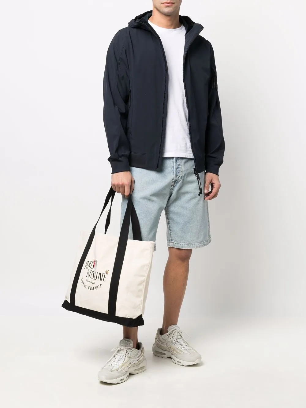 фото Maison kitsuné сумка-тоут oly palais с логотипом