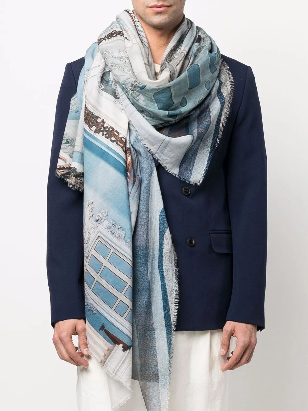 Shop Faliero Sarti Palazzo Borromeo-print frayed scarf with Express  Delivery - FARFETCH