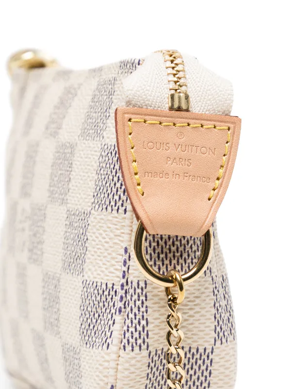 Louis Vuitton  Farfetch.Portal.Infrastructure.CrossCutting.ExperienceWebGateway.Variation.TextDescription  - Farfetch