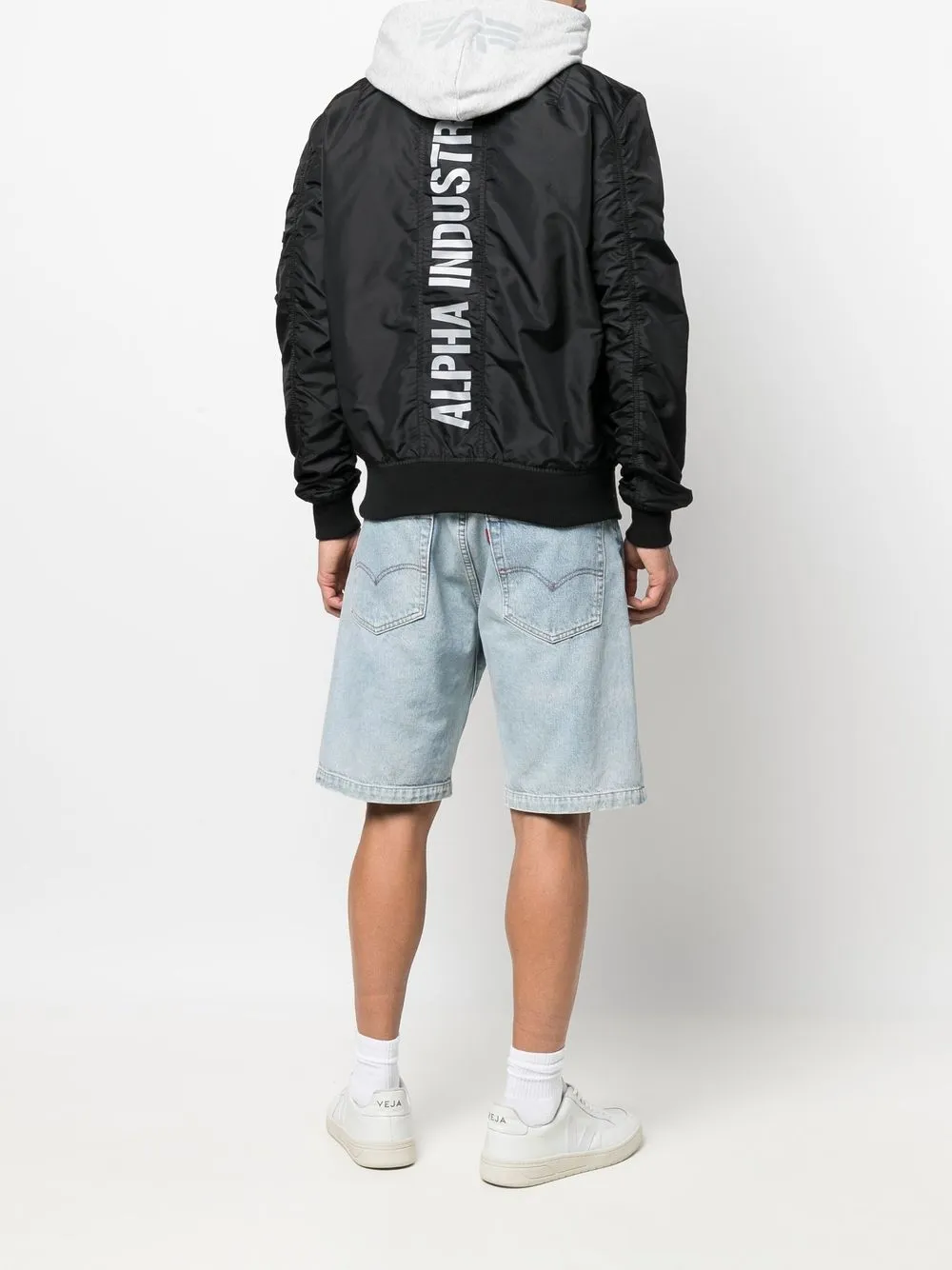 

Alpha Industries chamarra bomber con logo estampado - Negro