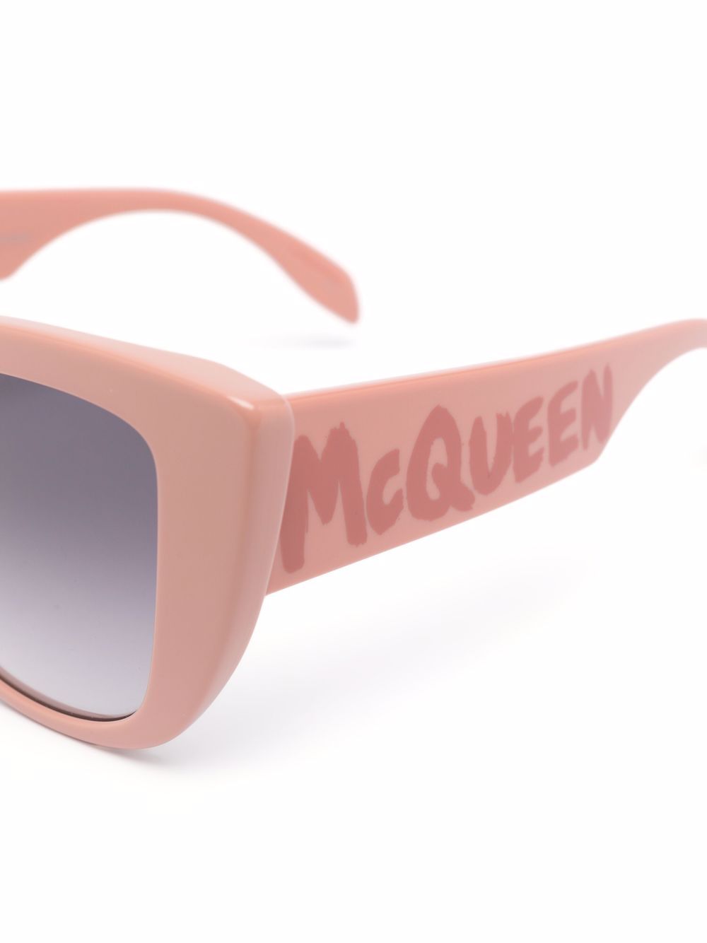 фото Alexander mcqueen eyewear солнцезащитные очки в оправе 'кошачий глаз'